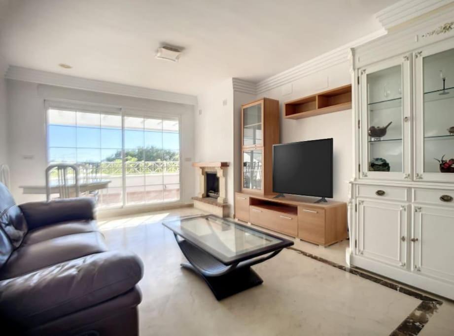Apartment A Beautiful And Tranquil In The Heart Of